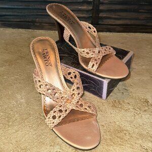 Size 9 coppery dressy heels
